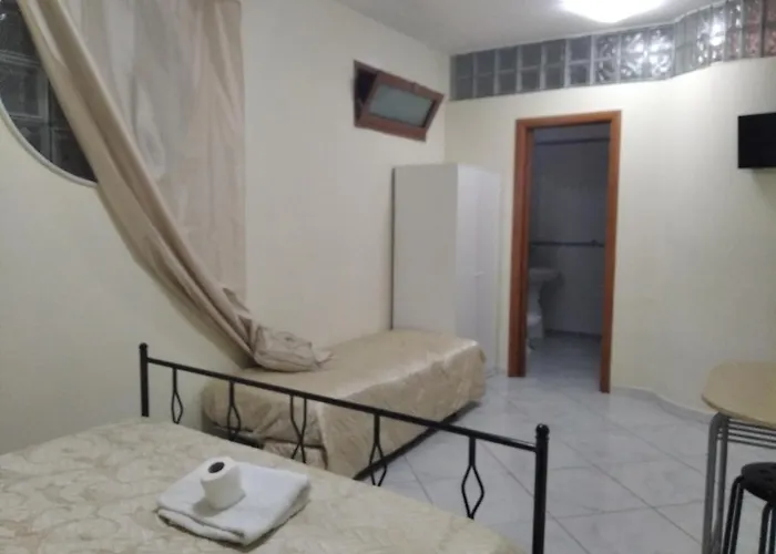 My Angels לינה וארוחת בוקר פומפיי